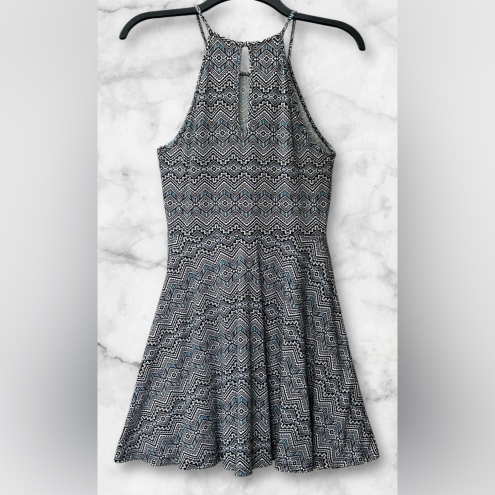 Aeropostale Summer Halter Dress Soft Stretchy Black Teal Pattern Size Small - Picture 4 of 6